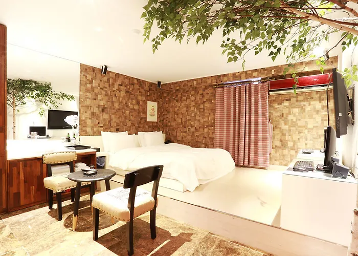 Cello Motel 2*