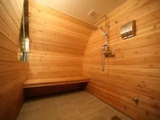 Motel Cello 2*
